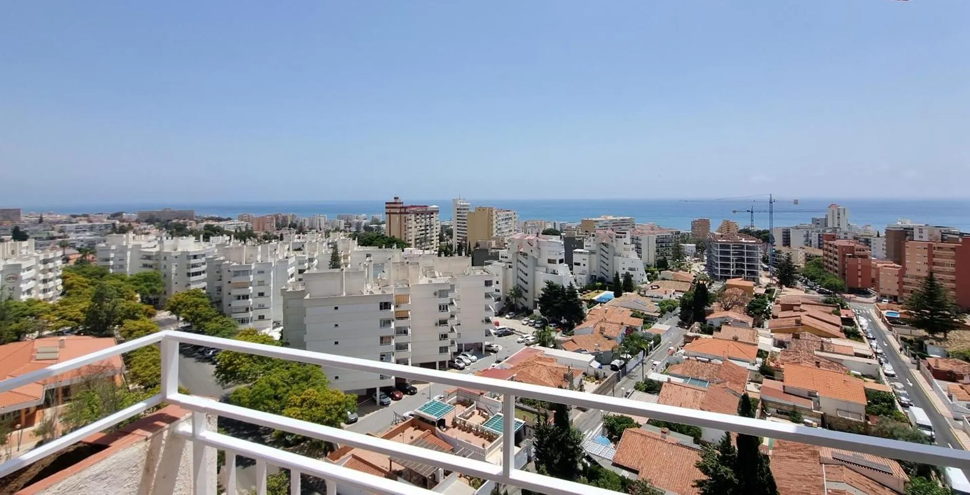 Acuario Moderno Estudio Vistas Al Mar بينالماذينا شقة